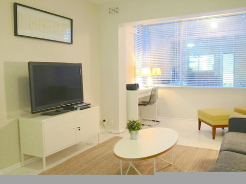 Townshend Rd - Accommodation Gladstone 8