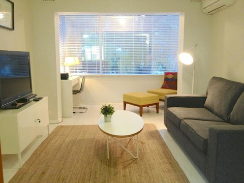 Townshend Rd - Accommodation Gladstone 10