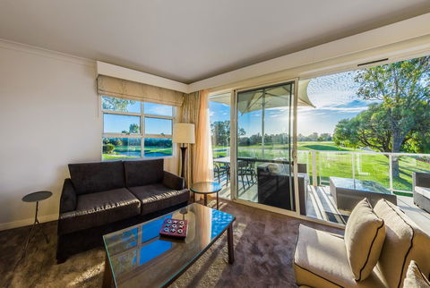 The Sebel Swan Valley The Vines - Accommodation Gladstone 2