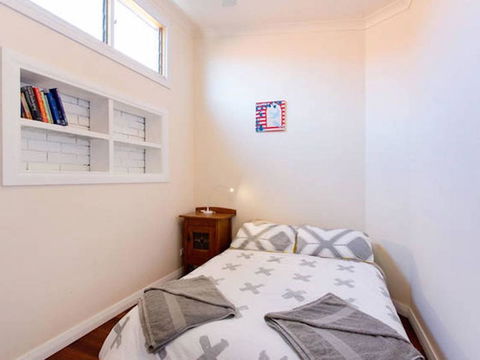 Sunset Cottage - Accommodation Gladstone 9