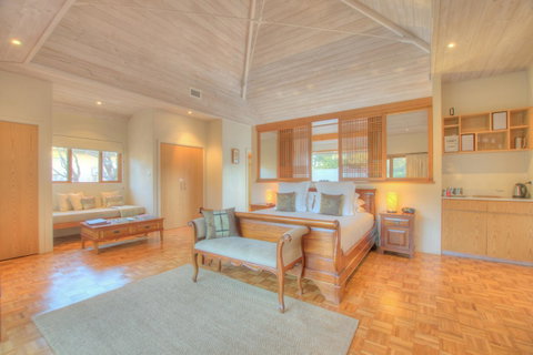 Moana Spa Villas - Prime Yallingup Location - Accommodation Gladstone 25