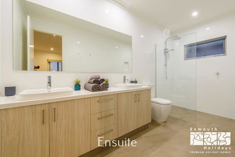 20 Madaffari Drive - Accommodation Gladstone 9