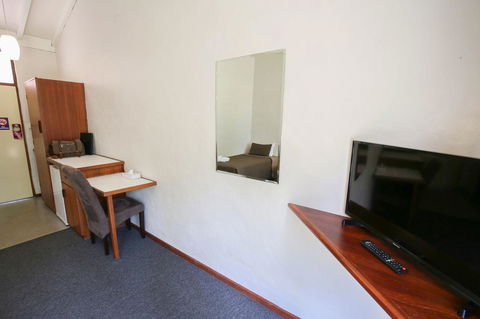 Esplanade Hotel Busselton - Accommodation Gladstone 25