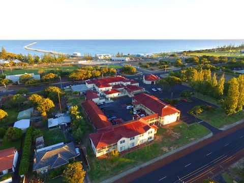 Esplanade Hotel Busselton - Accommodation Gladstone 28