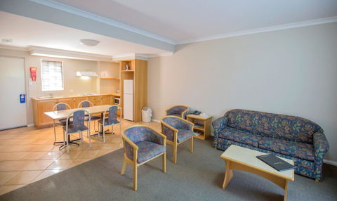 Esplanade Hotel Busselton - Accommodation Gladstone 6