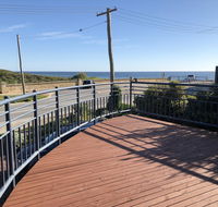 Halls Head Beach House - Accommodation Gladstone
