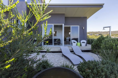 Aquatic Visions - Accommodation Gladstone 15