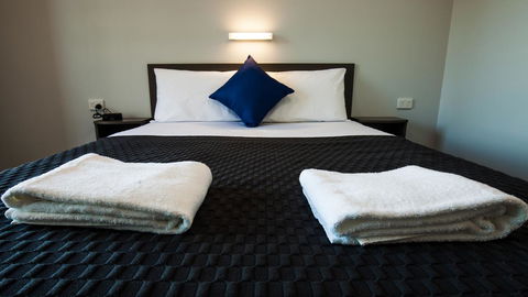 Beadon Bay Hotel - Accommodation Gladstone 5