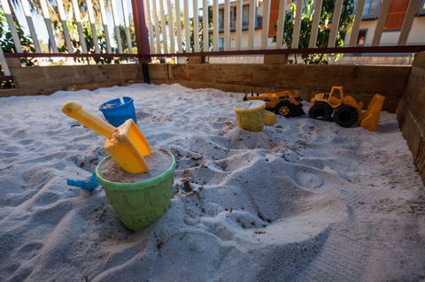 Beadon Bay Hotel - Accommodation Gladstone 19