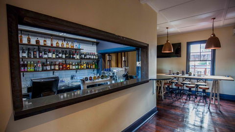 Beadon Bay Hotel - Accommodation Gladstone 18