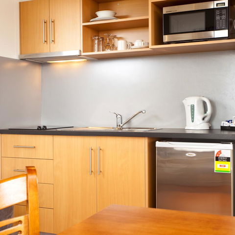 Swansea Beach Chalets - Accommodation Gladstone 26