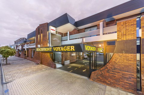 Beachfront Voyager Motor Inn - Accommodation Gladstone 2