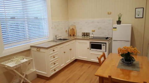 Arendon Cottage - Accommodation Gladstone 4