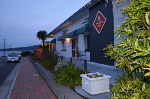 Smugglers Rest Apartments Dover - Accommodation Gladstone 1