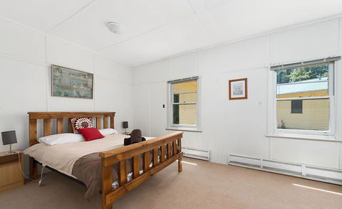 Giants Table And Cottages - Accommodation Gladstone 11