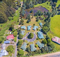 Giants Table and Cottages - Accommodation Gladstone