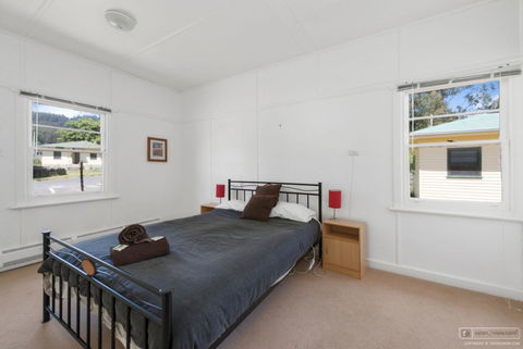 Giants Table And Cottages - Accommodation Gladstone 22