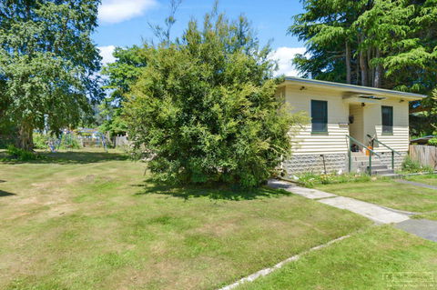 Giants Table And Cottages - Accommodation Gladstone 26