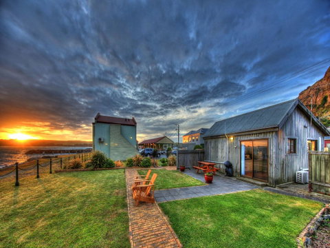 Stanley Village Waterfront Accommodation - Accommodation Gladstone 18