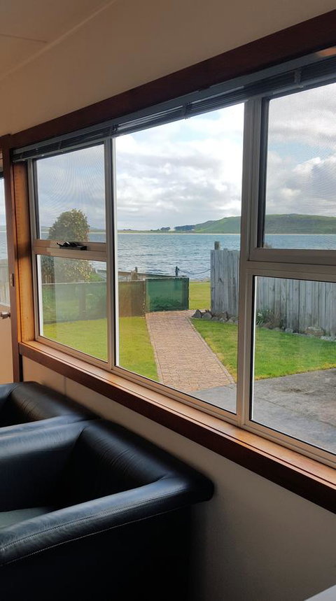 Stanley Village Waterfront Accommodation - Accommodation Gladstone 9