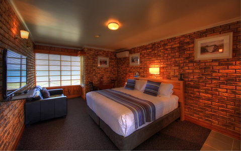 Stanley Village Waterfront Accommodation - Accommodation Gladstone 25