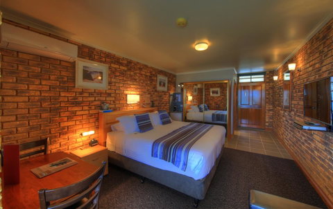 Stanley Village Waterfront Accommodation - Accommodation Gladstone 27