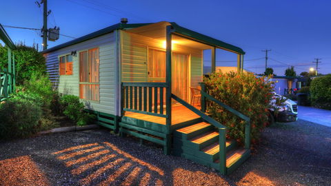 Bicheno Cabin Park - Accommodation Gladstone 4