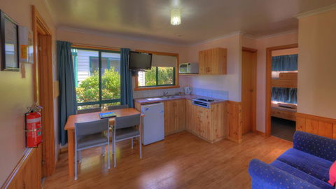 Bicheno Cabin Park - Accommodation Gladstone 36