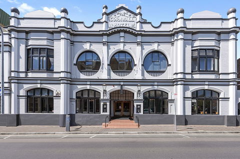 The Cornwall Boutique Hotel - Accommodation Gladstone 10