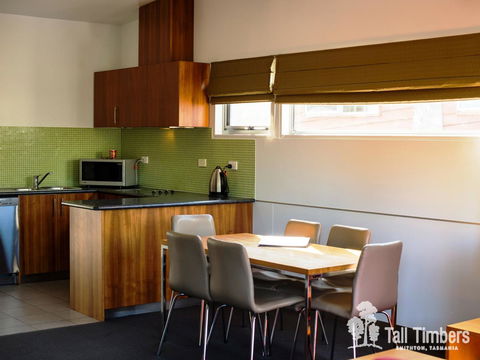 Tall Timbers Tasmania - Accommodation Gladstone 16