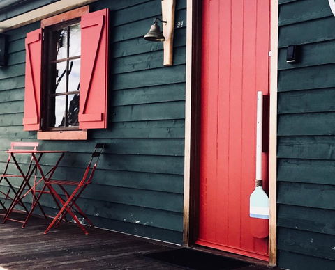 Salt Box Hideaway - Accommodation Gladstone 10