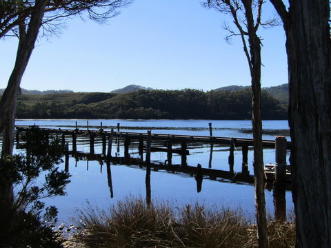 Salt Box Hideaway - Accommodation Gladstone 4