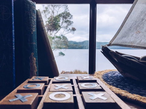 Salt Box Hideaway - Accommodation Gladstone 1