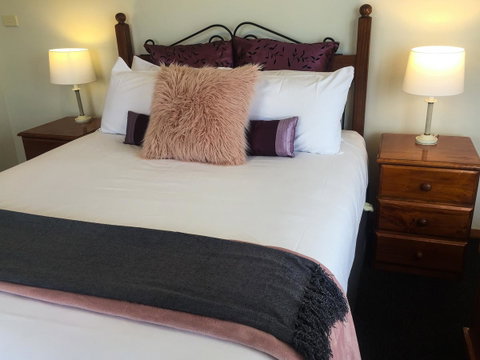 Stanley Hotel & Apartments - Accommodation Gladstone 18