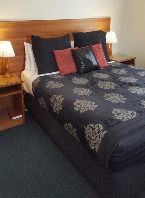 Stanley Hotel & Apartments - Accommodation Gladstone 31