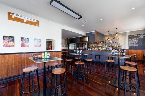 Customs House Hotel - Accommodation Gladstone 25