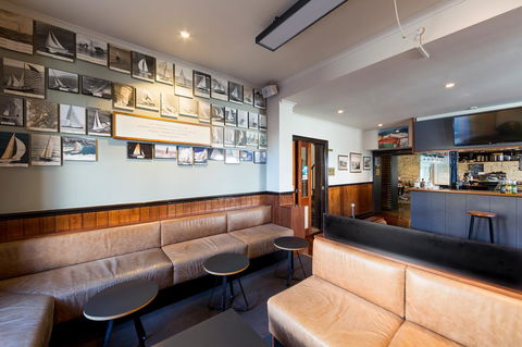 Customs House Hotel - Accommodation Gladstone 1