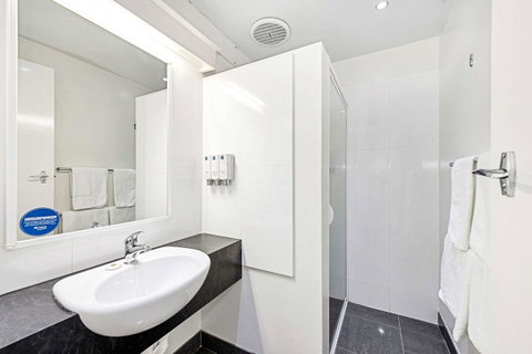 Coach House Launceston - Accommodation Gladstone 23