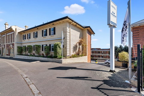 Coach House Launceston - Accommodation Gladstone 0