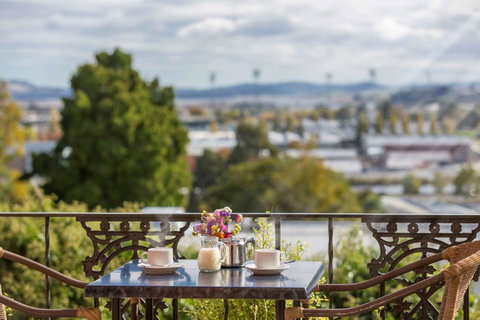 Coach House Launceston - Accommodation Gladstone 27