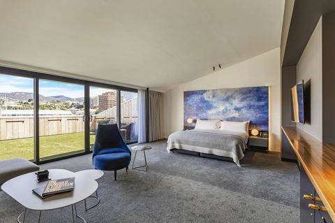 MACq 01 Hotel - Accommodation Gladstone 26