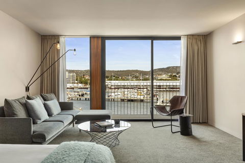 MACq 01 Hotel - Accommodation Gladstone 32