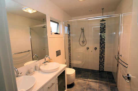 Bridport Holiday Rental - Accommodation Gladstone 14