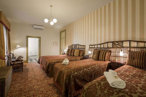 Hadley\'s Orient Hotel - Accommodation Gladstone 20