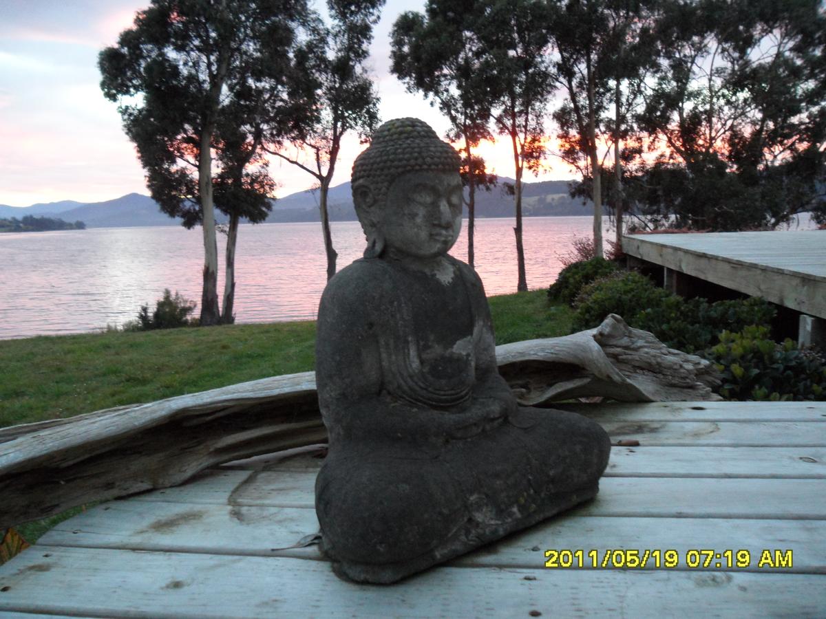 Desolation Bay TAS Accommodation Gladstone