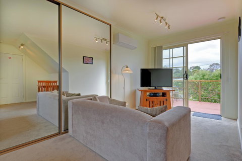Aloft Boutique Accommodation - Accommodation Gladstone 10
