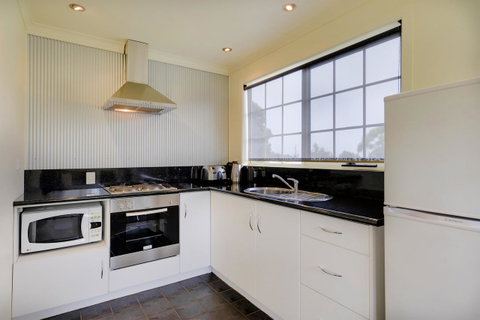Aloft Boutique Accommodation - Accommodation Gladstone 17