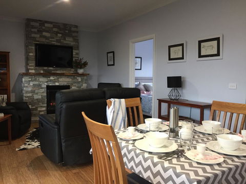 Manna Hill Farm - Accommodation Gladstone 13