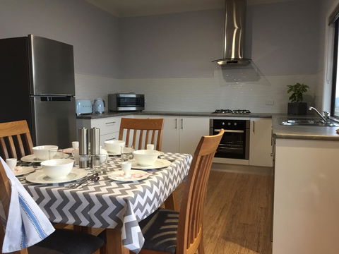 Manna Hill Farm - Accommodation Gladstone 14