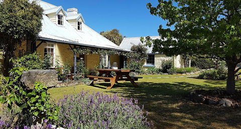 Orford's Sanda House B&B - Accommodation Gladstone 9